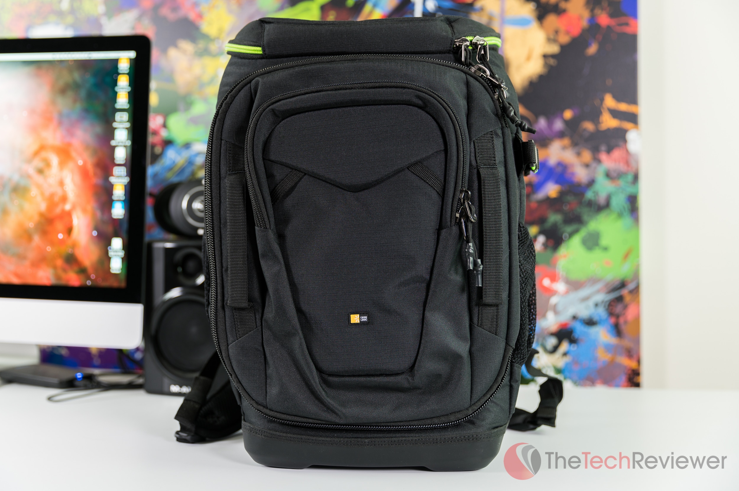 Shutterbug's Bag Man Reviews Case Logic Kontrast Pro DSLR Photo Backpack